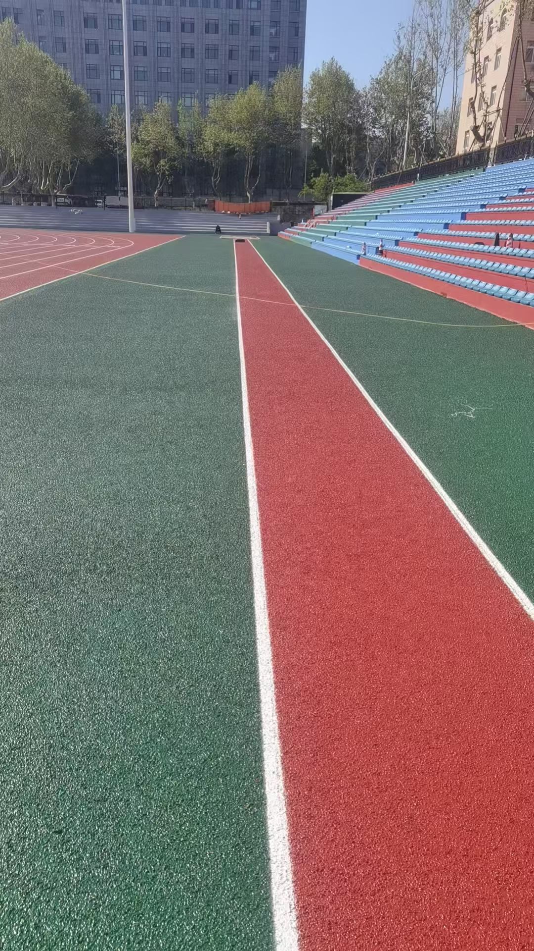 咸阳市混合型塑胶跑道透水跑道 - 厂家